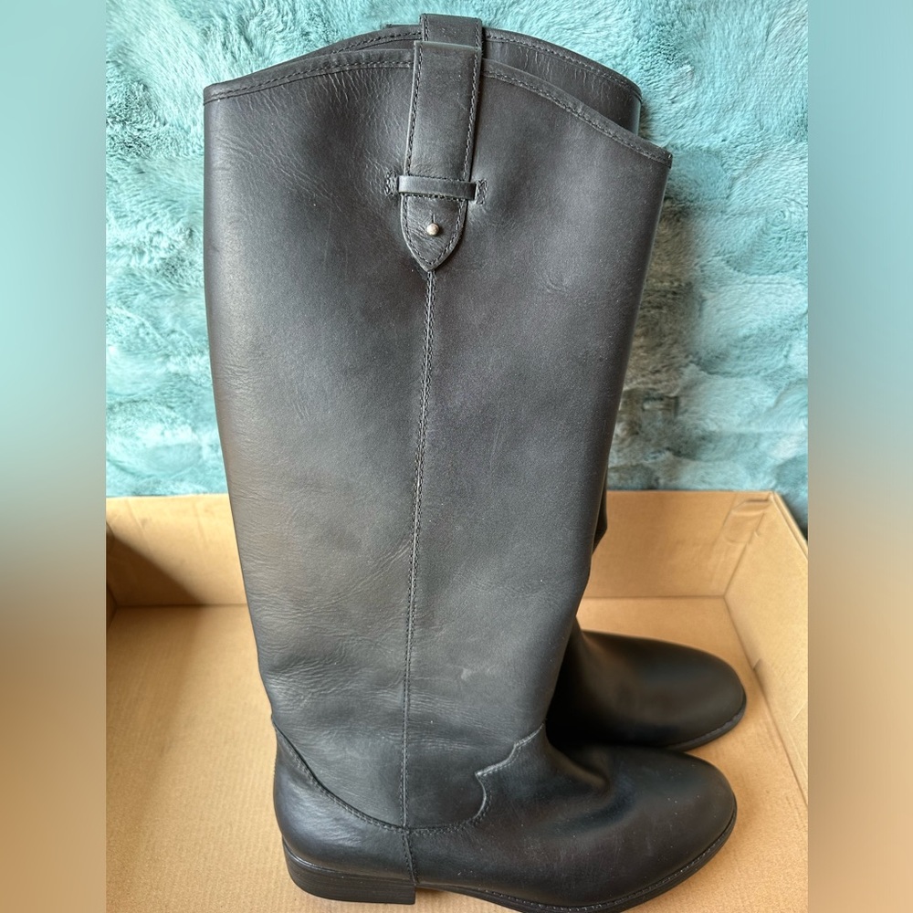 Frye and Co mid high black boots - new in box